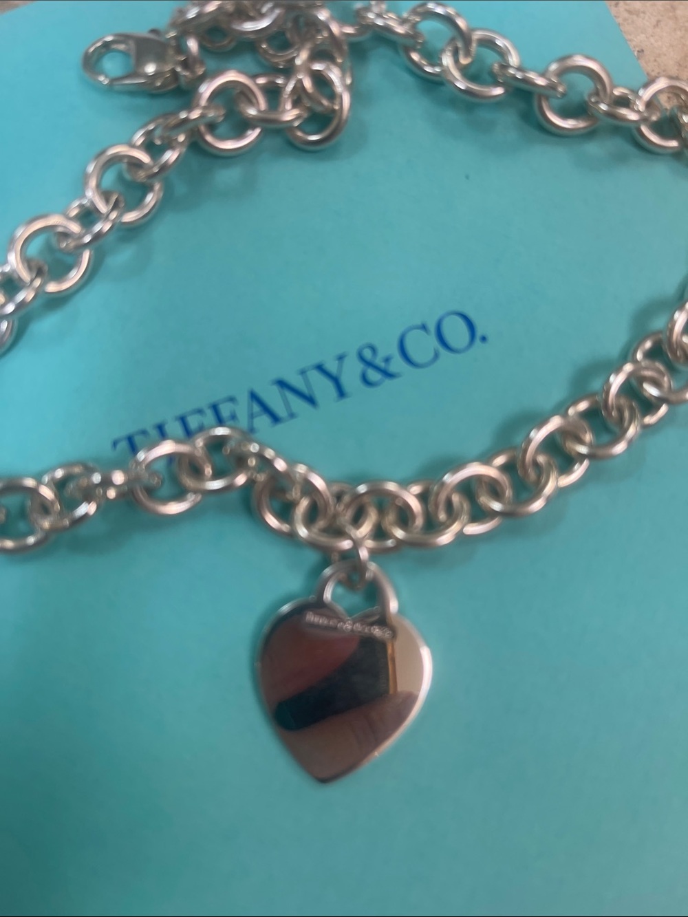 Vintage Tiffany and Co. sterling silver 925 Heart Necklace Early 2000’s - Picture 2 of 6